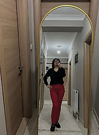 Kırmızı Havuç Kesim Kemerli Pantolon