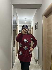 Çiçek Desenli Bordo Kazak