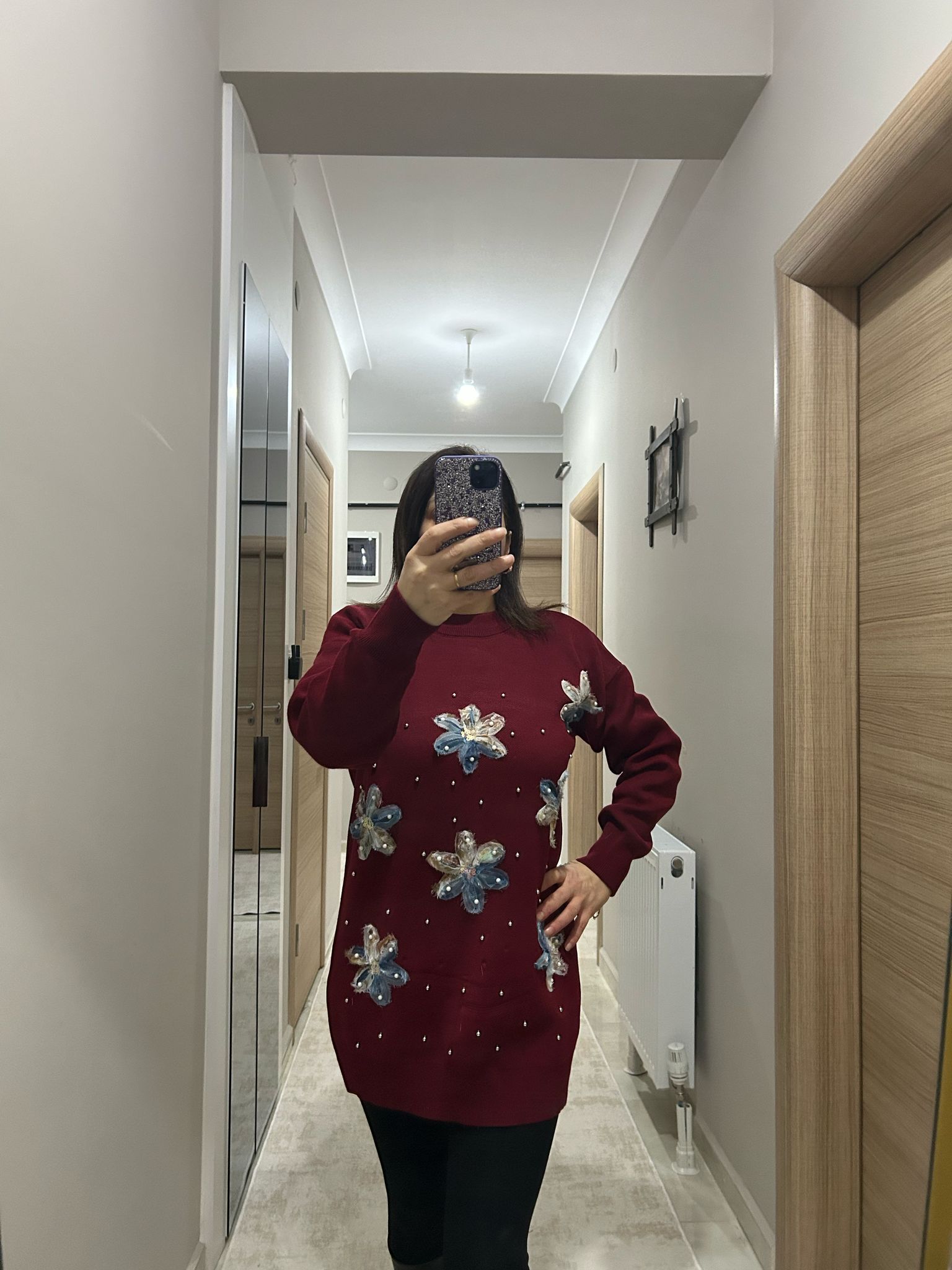 Çiçek Desenli Bordo Kazak